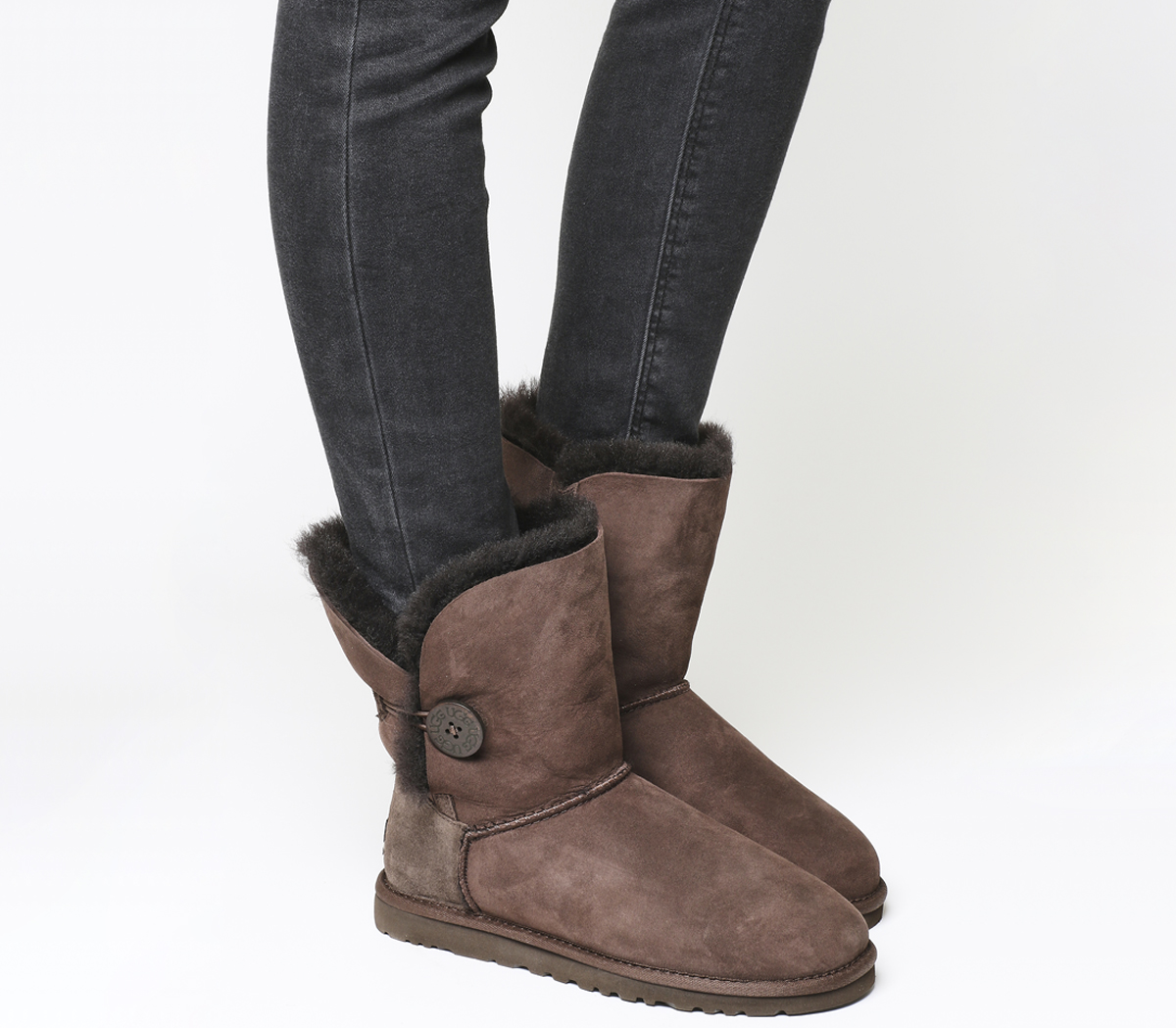 UGGBailey Button BootsChocolate Suede